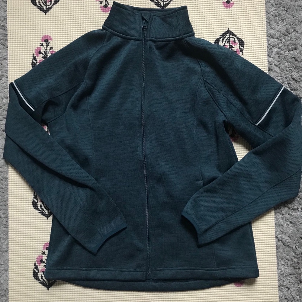 • Danskin Athleisure Jacket •